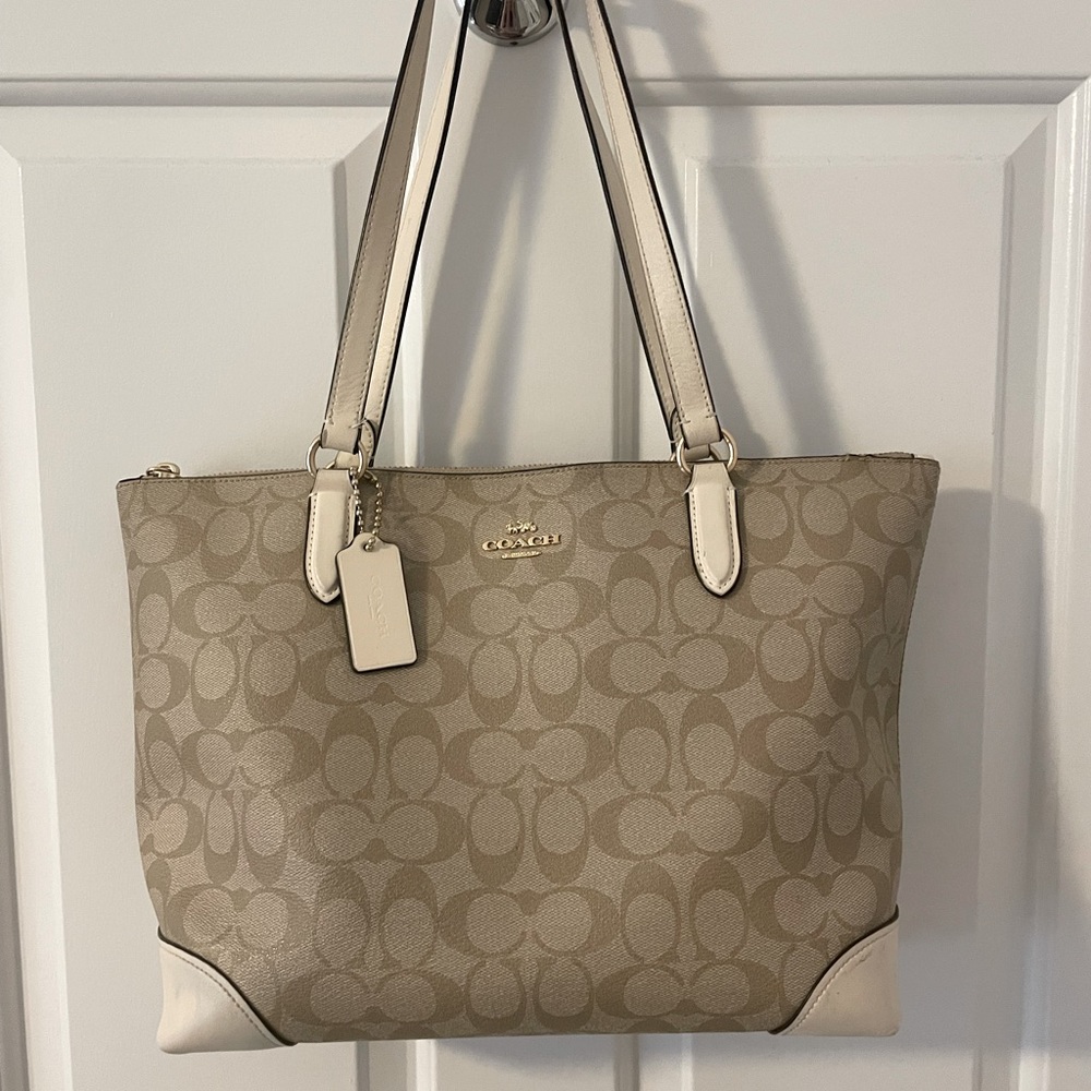 Coach khaki zippered tote EUC